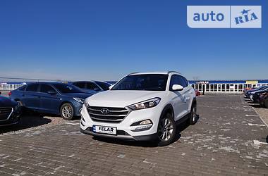 Позашляховик / Кросовер Hyundai Tucson 2015 в 