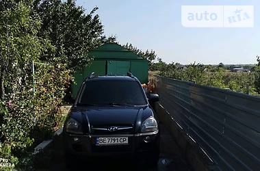 Позашляховик / Кросовер Hyundai Tucson 2012 в 
