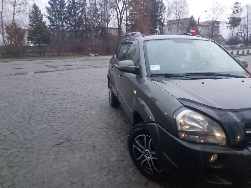 Позашляховик / Кросовер Hyundai Tucson 2008 в Тернополі