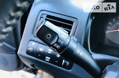 Позашляховик / Кросовер Hyundai Tucson 2008 в 