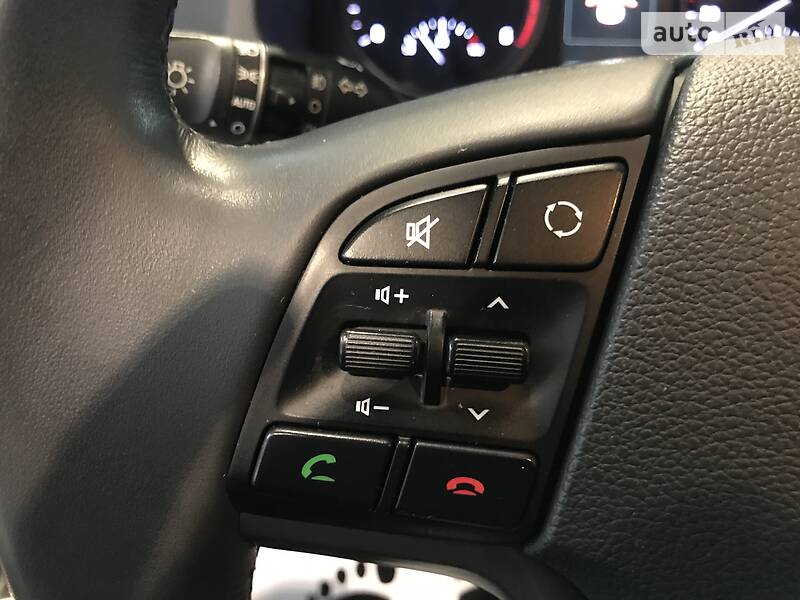 Позашляховик / Кросовер Hyundai Tucson 2015 в Одесі