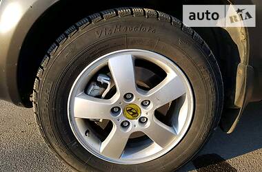Позашляховик / Кросовер Hyundai Tucson 2008 в 