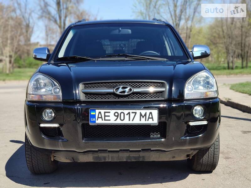 Позашляховик / Кросовер Hyundai Tucson 2007 в Кривому Розі фото 2 Позашляховик / Кросовер Hyundai Tucson 2007 в Кривому Розі
