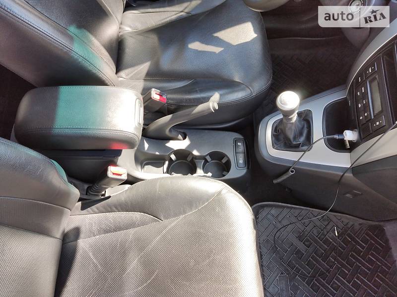 Позашляховик / Кросовер Hyundai Tucson 2007 в Кривому Розі фото 26 Позашляховик / Кросовер Hyundai Tucson 2007 в Кривому Розі