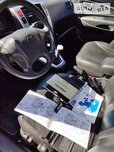 Позашляховик / Кросовер Hyundai Tucson 2007 в Кривому Розі фото 59 Позашляховик / Кросовер Hyundai Tucson 2007 в Кривому Розі