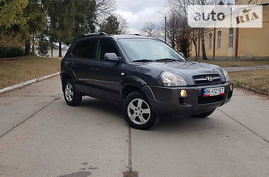 Позашляховик / Кросовер Hyundai Tucson 2008 в 