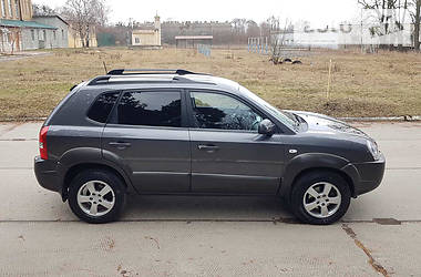 Позашляховик / Кросовер Hyundai Tucson 2008 в 