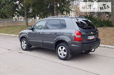 Позашляховик / Кросовер Hyundai Tucson 2008 в 
