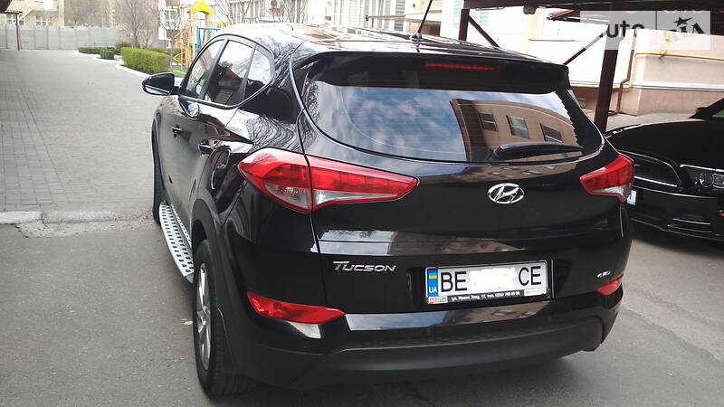 Позашляховик / Кросовер Hyundai Tucson 2016 в Миколаєві