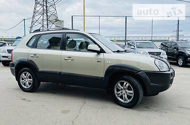 Позашляховик / Кросовер Hyundai Tucson 2008 в 