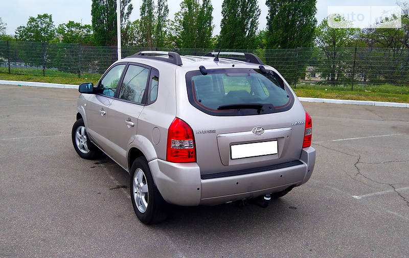 Позашляховик / Кросовер Hyundai Tucson 2004 в Харкові