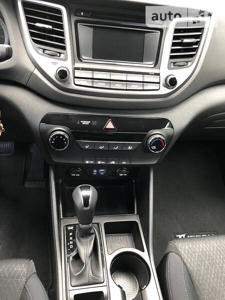 Позашляховик / Кросовер Hyundai Tucson 2017 в Миколаєві