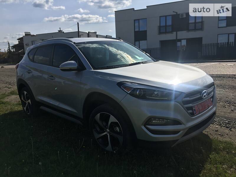 Позашляховик / Кросовер Hyundai Tucson 2017 в Луцьку