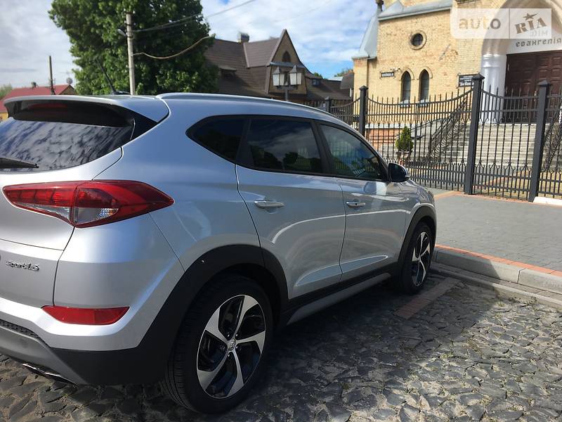 Позашляховик / Кросовер Hyundai Tucson 2017 в Луцьку