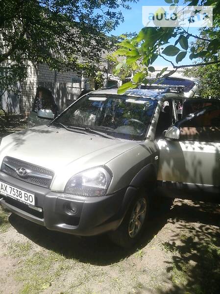 Позашляховик / Кросовер Hyundai Tucson 2008 в Первомайську