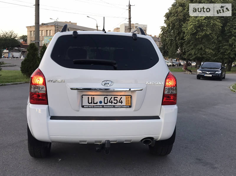 Позашляховик / Кросовер Hyundai Tucson 2009 в Києві