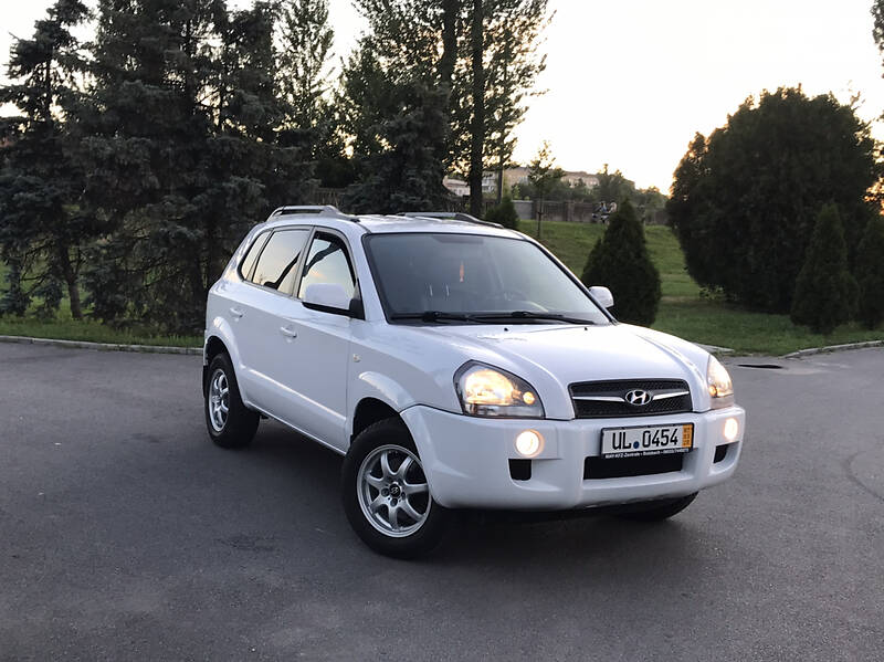 Позашляховик / Кросовер Hyundai Tucson 2009 в Києві