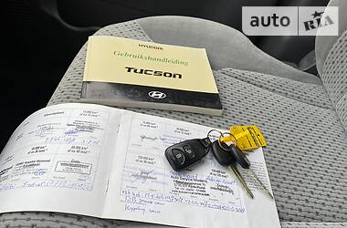 Внедорожник / Кроссовер Hyundai Tucson 2005 в Староконстантинове