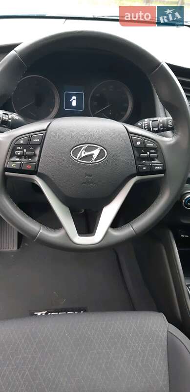 Внедорожник / Кроссовер Hyundai Tucson 2018 в Брошневе-Осаде