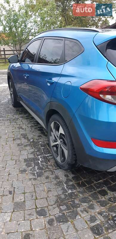 Внедорожник / Кроссовер Hyundai Tucson 2018 в Брошневе-Осаде