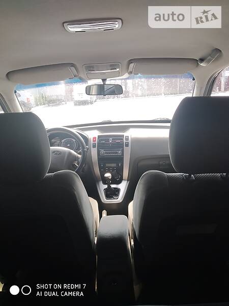 Позашляховик / Кросовер Hyundai Tucson 2005 в Тернополі фото 14 Позашляховик / Кросовер Hyundai Tucson 2005 в Тернополі