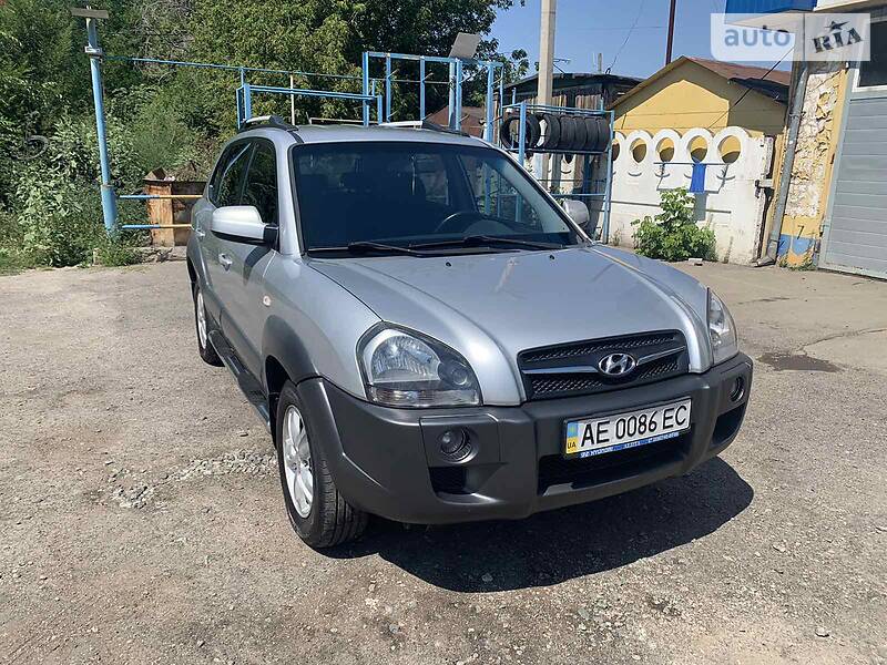 Позашляховик / Кросовер Hyundai Tucson 2010 в Нікополі