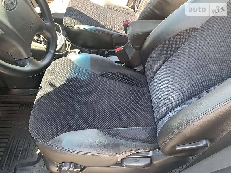 Позашляховик / Кросовер Hyundai Tucson 2010 в Нікополі