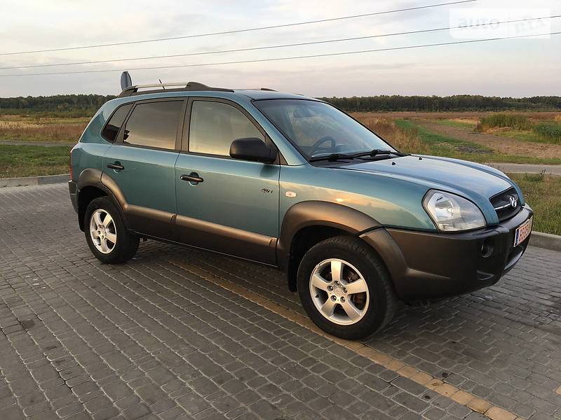 Внедорожник / Кроссовер Hyundai Tucson 2005 в Костополе