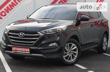Позашляховик / Кросовер Hyundai Tucson 2016 в Києві