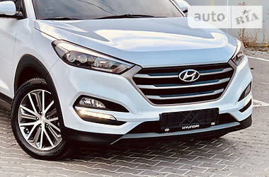 Внедорожник / Кроссовер Hyundai Tucson 2016 в Одессе