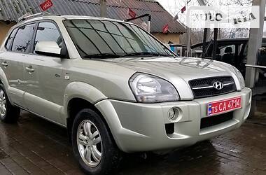 Позашляховик / Кросовер Hyundai Tucson 2006 в Львові