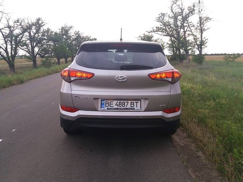 Внедорожник / Кроссовер Hyundai Tucson 2017 в Николаеве