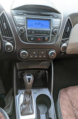 Позашляховик / Кросовер Hyundai Tucson 2014 в Чернівцях