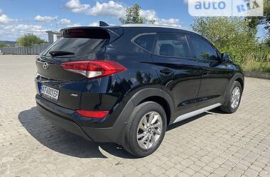 Внедорожник / Кроссовер Hyundai Tucson 2017 в Ивано-Франковске