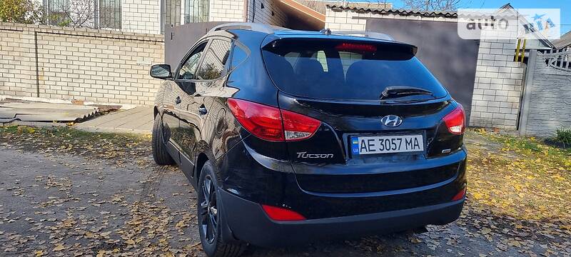 Внедорожник / Кроссовер Hyundai Tucson 2015 в Днепре фото 3 Внедорожник / Кроссовер Hyundai Tucson 2015 в Днепре