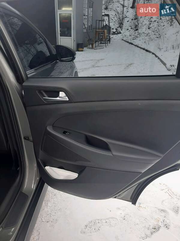 Внедорожник / Кроссовер Hyundai Tucson 2019 в Киеве