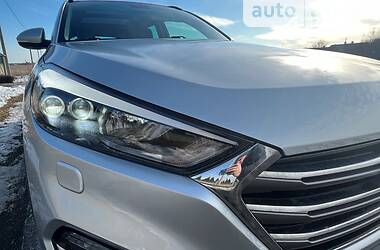 Внедорожник / Кроссовер Hyundai Tucson 2017 в Луцке