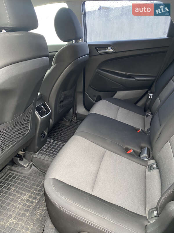 Внедорожник / Кроссовер Hyundai Tucson 2018 в Киеве