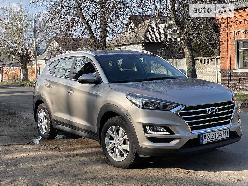Внедорожник / Кроссовер Hyundai Tucson 2019 в 