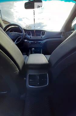 Позашляховик / Кросовер Hyundai Tucson 2017 в 