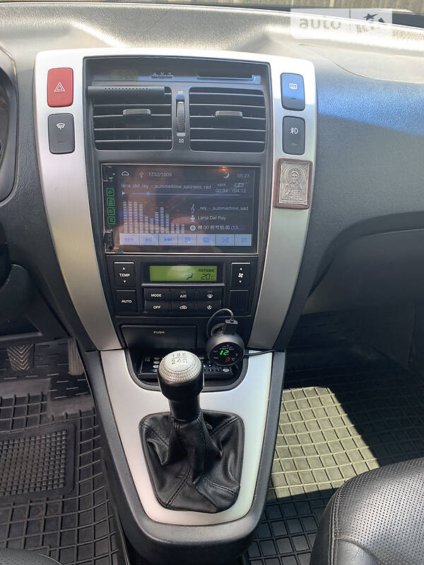 Позашляховик / Кросовер Hyundai Tucson 2007 в Солоному