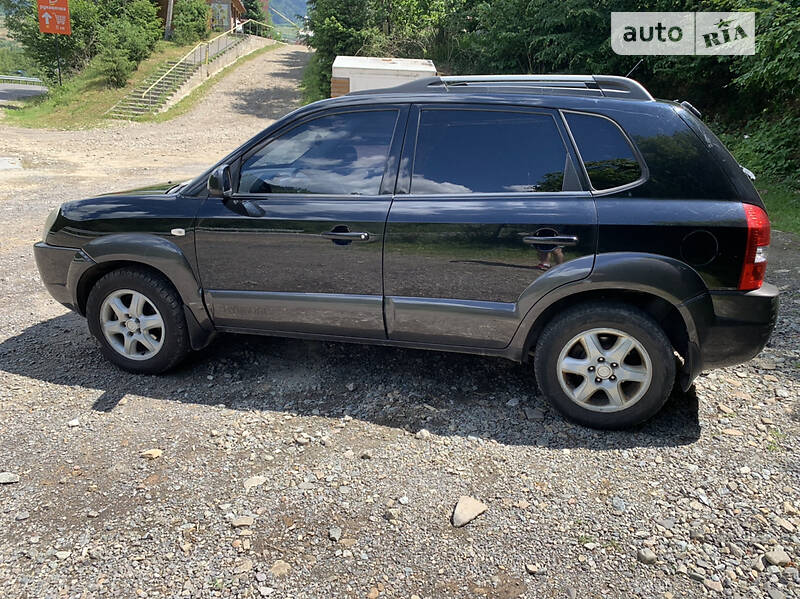 Позашляховик / Кросовер Hyundai Tucson 2005 в Міжгір'ї