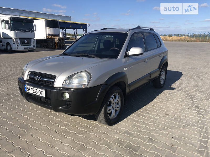 Внедорожник / Кроссовер Hyundai Tucson 2007 в 