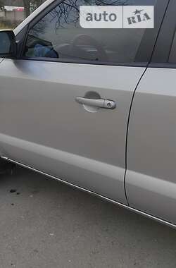 Внедорожник / Кроссовер Hyundai Tucson 2005 в Могилев-Подольске