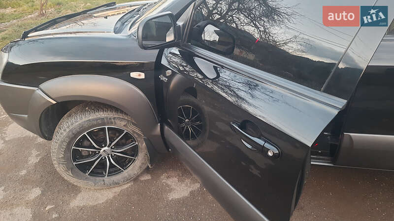 Позашляховик / Кросовер Hyundai Tucson 2006 в Верховині