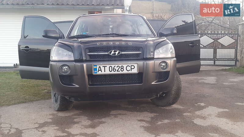 Позашляховик / Кросовер Hyundai Tucson 2006 в Верховині