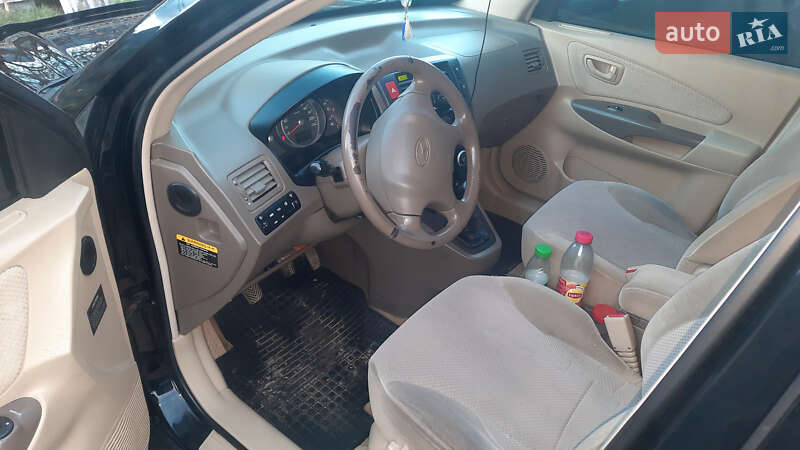 Позашляховик / Кросовер Hyundai Tucson 2006 в Верховині