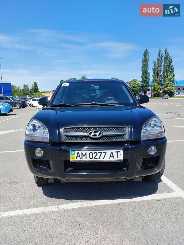 Позашляховик / Кросовер Hyundai Tucson 2007 в Житомирі