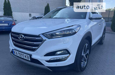 Внедорожник / Кроссовер Hyundai Tucson 2017 в 