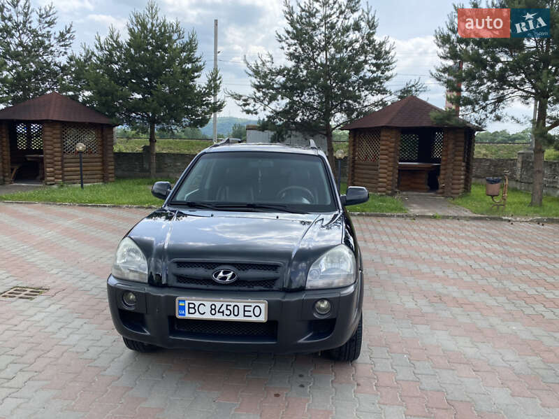 Позашляховик / Кросовер Hyundai Tucson 2006 в Самборі фото 4 Позашляховик / Кросовер Hyundai Tucson 2006 в Самборі